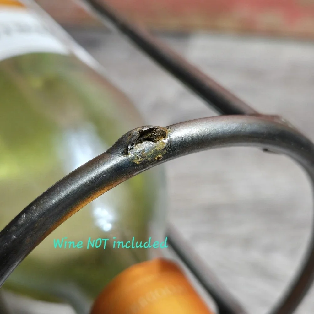 Metal‎ Art Wine Bottle Holder Cat Freestanding Kitten Four Legs Unique No Tail